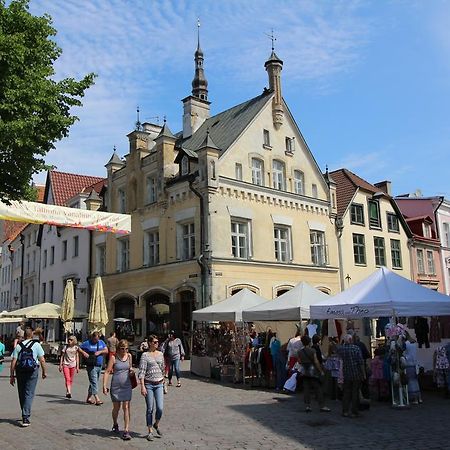 Tallinn City Apartments - Town Hall Square Exterior foto