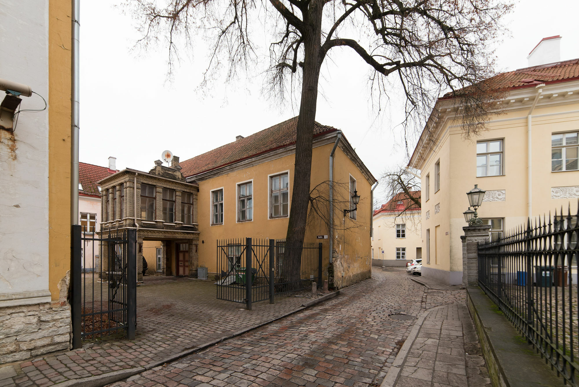 Tallinn City Apartments - Town Hall Square Exterior foto